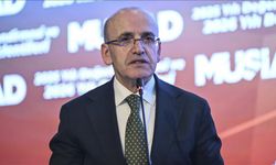 Bakan Şimşek: Hedefimiz enflasyonu 2026'da yüzde 20'nin altına indirmek