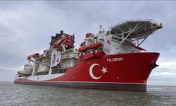 Ultra derin deniz sondaj gemisi "Yıldırım" Filyos Limanı'nda