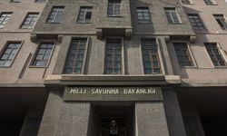 MSB: Sınır kapısındaki bayrağımıza saldırılmasıyla ilgili idari tahkikat başlatılmıştır