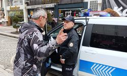 ATM’de bulduğu 4 bin 900 TL’yi polise teslim etti