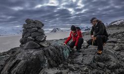 Türk ve Bulgar jeologlar Antarktika'nın milyonlarca yıllık jeolojik geçmişini araştırıyor