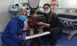 Oğlu nakille hayata tutunan anne, kurduğu dernekle organ bekleyenlere umut oluyor