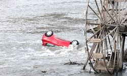 Amasya'da nehre düşen otomobildeki 2 kişi yaralandı