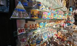 'Müstehcen heykelcik’ şikayeti ile tarihi semtte 2 yıldır uygulanmayan karar hayata geçti