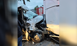 Samsun’da 3 aracın karıştığı zincirleme kaza; 7 yaralı