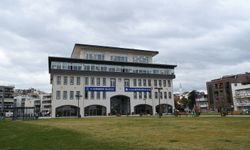 Kuşadası Belediyesi'ne 'yolsuzluk' soruşturması: Belediye başkanı dahil 5 şüpheli tutuklandı