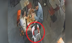 Restoran sahibi, nefes borusuna yiyecek kaçan bebeği Heimlich manevrasıyla kurtardı