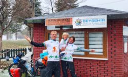 Bisikletleriyle dünya turuna çıkan Fransız aile Beyşehir'de mola verdi