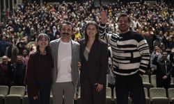 "Külliye'de Ramazan" etkinlikleri kapsamında "Gönül Dağı" dizisi oyuncuları sevenleriyle buluştu