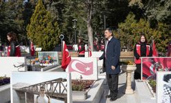 Aile ve Sosyal Hizmetler Bakanlığı'ndan Ankara'da şehitlik ziyareti
