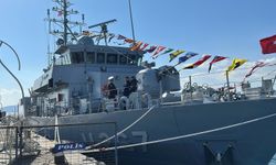 Çanakkale’de Deniz Kuvvetleri Komutanlığı'na bağlı gemiler ziyarete açıldı