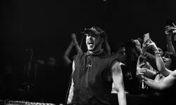 Don Woezik başkentte sahne alacak