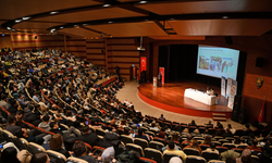 Uzmanlar uyardı: 'Siber zorbalık çocukların odasına kadar girdi'