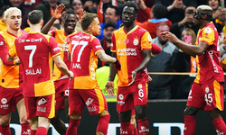 Galatasaray evinde Başakşehir'i 3 golle geçti