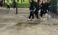 Lise öğrencilerinin tekmeli yumruklu kavgası: Seni mermi manyağı yapacağım