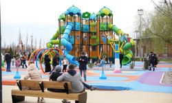 Başkentliler bayramın tadının parklarda çıkardı