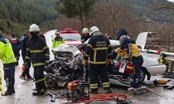 Nişanlı çift kazada yaşamını yitirdi