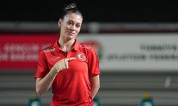 Özel milli atlet Aysel Önder, Avrupa rekoruyla dünya şampiyonu oldu