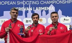 Milli atıcılar İsmail Keleş, Yusuf Dikeç ve Buğra Selimzade, Avrupa şampiyonu oldu