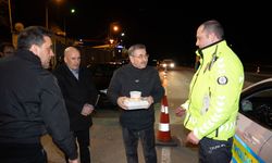 Yakup Odabaşı’dan çalışanlara ve vatandaşlara sahurluk ikramı