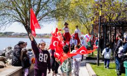 Gölbaşı’nda çocuklar 23 Nisan’ı doyasıya kutladı