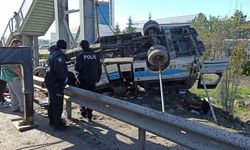 Ankara'da özel halk otobüsü, üst geçidin ayağına çarptı: 4 ölü, 13 yaralı