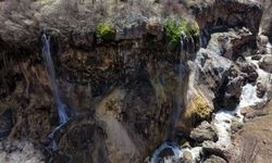 "Tabiat Parkı" ilan edilen Dipsiz Göl Şelalesi turizme kazandırılıyor