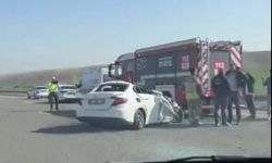 Ankara'da TIR'a arkadan çarpan otomobilin sürücüsü ağır yaralandı