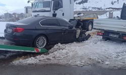 Bitlis'te 2 ayrı kazada 12 yaralı