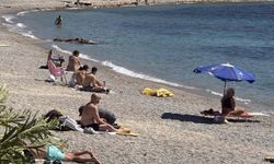 Sıcak havayı fırsat bilenler sahilleri doldurdu