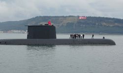 Dumlupınar Denizaltısı şehitleri anıldı