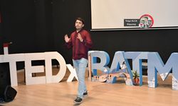 Edebiyatın sınırlarını aşan seçki