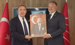 Gürsel Tekin ile bir araya gelen Liberland Cumhurbaşkanı Jedlicka: Vatandaşlık için Türkiye'den 80 bin başvuru var