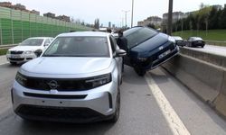 Kartal’da 6 aracın karıştığı zincirleme kaza