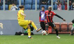 Gençlerbirliği evinde Göztepe'ye mağlup oldu