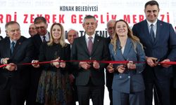 Özel, Ferdi Zeyrek Kültür Merkezi'nin açılışına katıldı