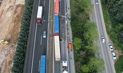 TEM’de 6 TIR zincirleme kazaya karıştı; Ankara yönünde ulaşım aksadı