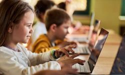 Uzmanlardan sosyal medyadaki zararlı içerikleri filtreleyen "etik algoritma" çağrısı