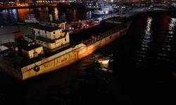 Üsküdar'da gemiye çarpan tekne battı; 5 kişi kurtarıldı