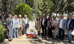 ‘Bir ömür ekonomi yazanlar’a hüzünlü anma