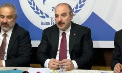 Mustafa Varank: CHP'nin cumhurbaşkanı adayı Özgür Özel