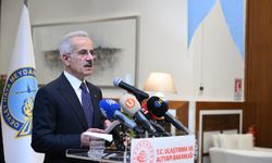 Bakan Uraloğlu: Hava yollarında hedefimiz 270 milyon yolcu