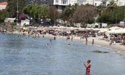 Bodrum’da bayramın ikinci gününde sahillerde yoğunluk sürüyor