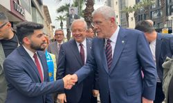 Dervişoğlu, tarihi çarşı esnafını ziyaret etti