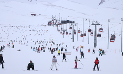 Erciyes, kayak sezonu boyunca 3,3 milyon ziyaretçiyi ağırladı