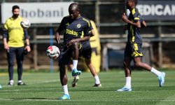 Fenerbahçe, ikas Eyüpspor maçı hazırlıklarını sürdürdü