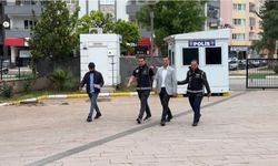 İstanbul merkezli 'rüşvet' soruşturmasında CHP'li il başkanı adliyede