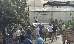 Öğrenci servis minibüsü bahçeye devrildi: 6 yaralı