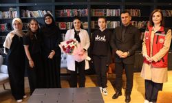 Şehidin eşine ‘Anneler Günü’ ziyareti
