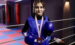 Boksta Türkiye şampiyonu olan Hiranur, gözünü Avrupa şampiyonluğuna dikti